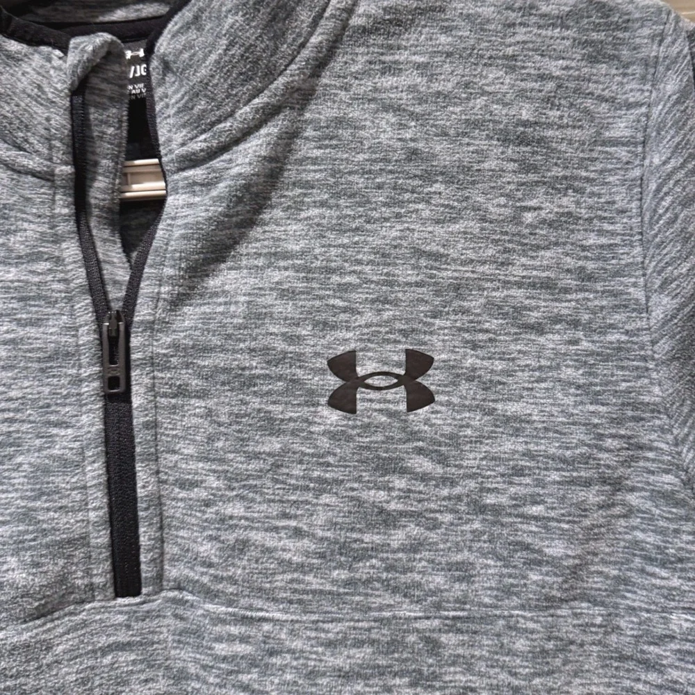 Under Armour Youth Boys Grey Heather‎ Quarter Zip Pullover Long Sleeve Shirt YLG